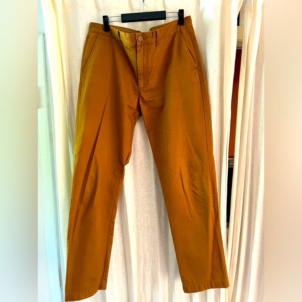 J Crew men’s Sutton pants